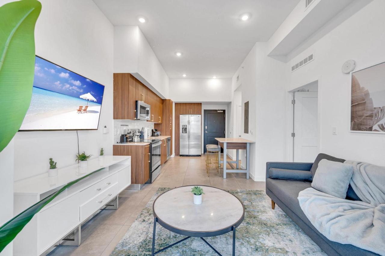 Апартаменти Modern Unit In Downtown Miami With Free Parking Екстер'єр фото