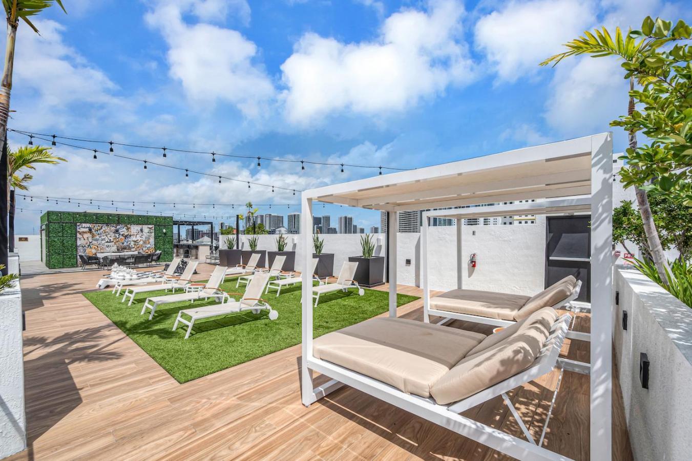 Апартаменти Modern Unit In Downtown Miami With Free Parking Екстер'єр фото